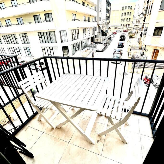 Gzira Smart 1 Bedroom Apartment Exterior foto